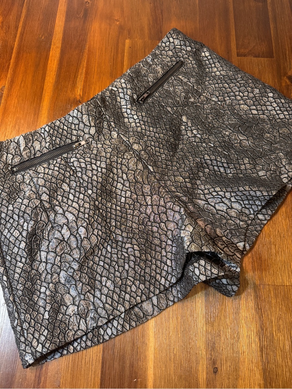 Sans Souci Metallic Snake-Print High Waist Shorts - Black & Silver